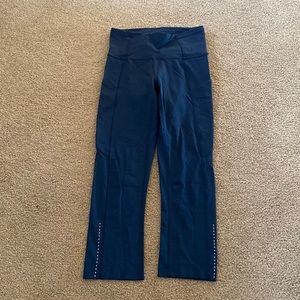 Lululemon womens Capri Pant